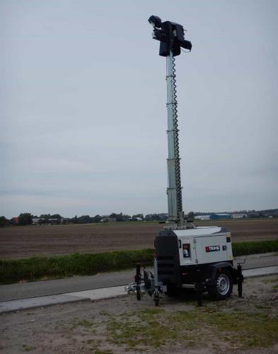 Mobiele-Lichtmasten-THS15